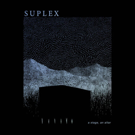 suplex-a-stage-an-altar