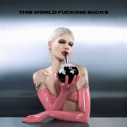 Cassyette – This World Fucking Sucks